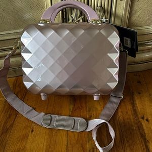 Travel beauty hard case